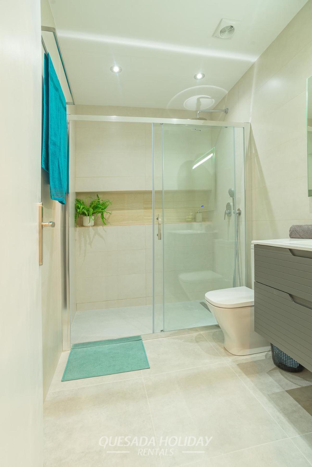 Semi-detached Costa Balear Private Pool & Views * Ciudad Quesada